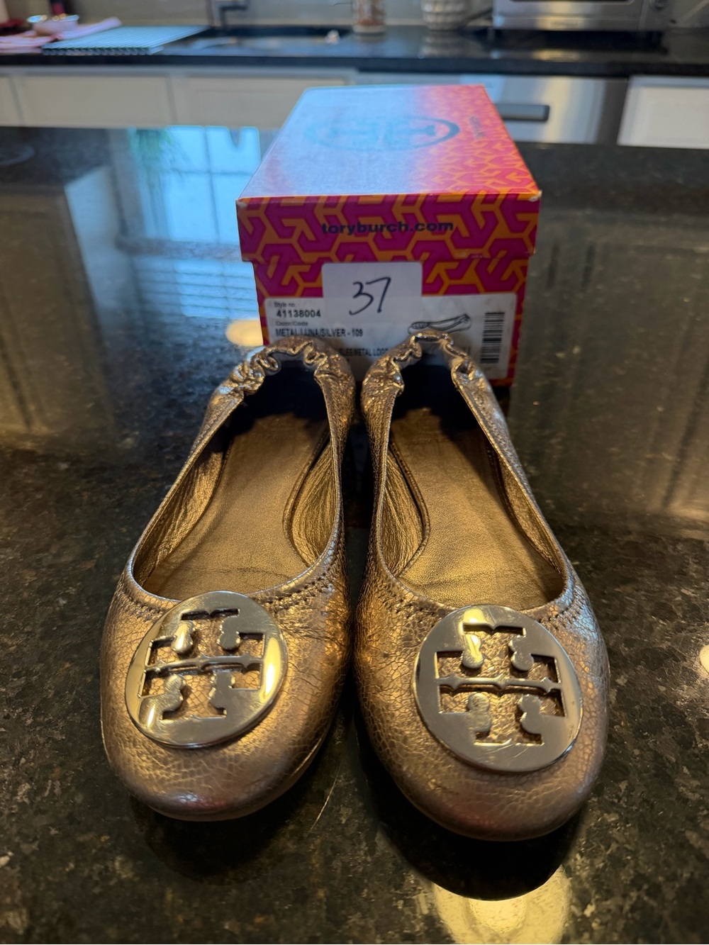 Tory Burch Reva Mirror Craquelee Ballet Flats Metallic Silver Luna Size 7